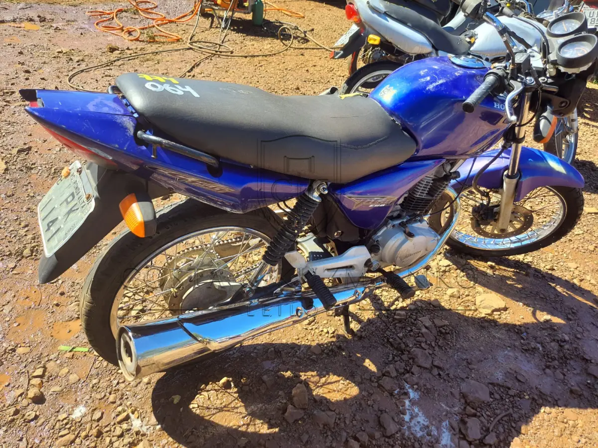 LOTE 0064