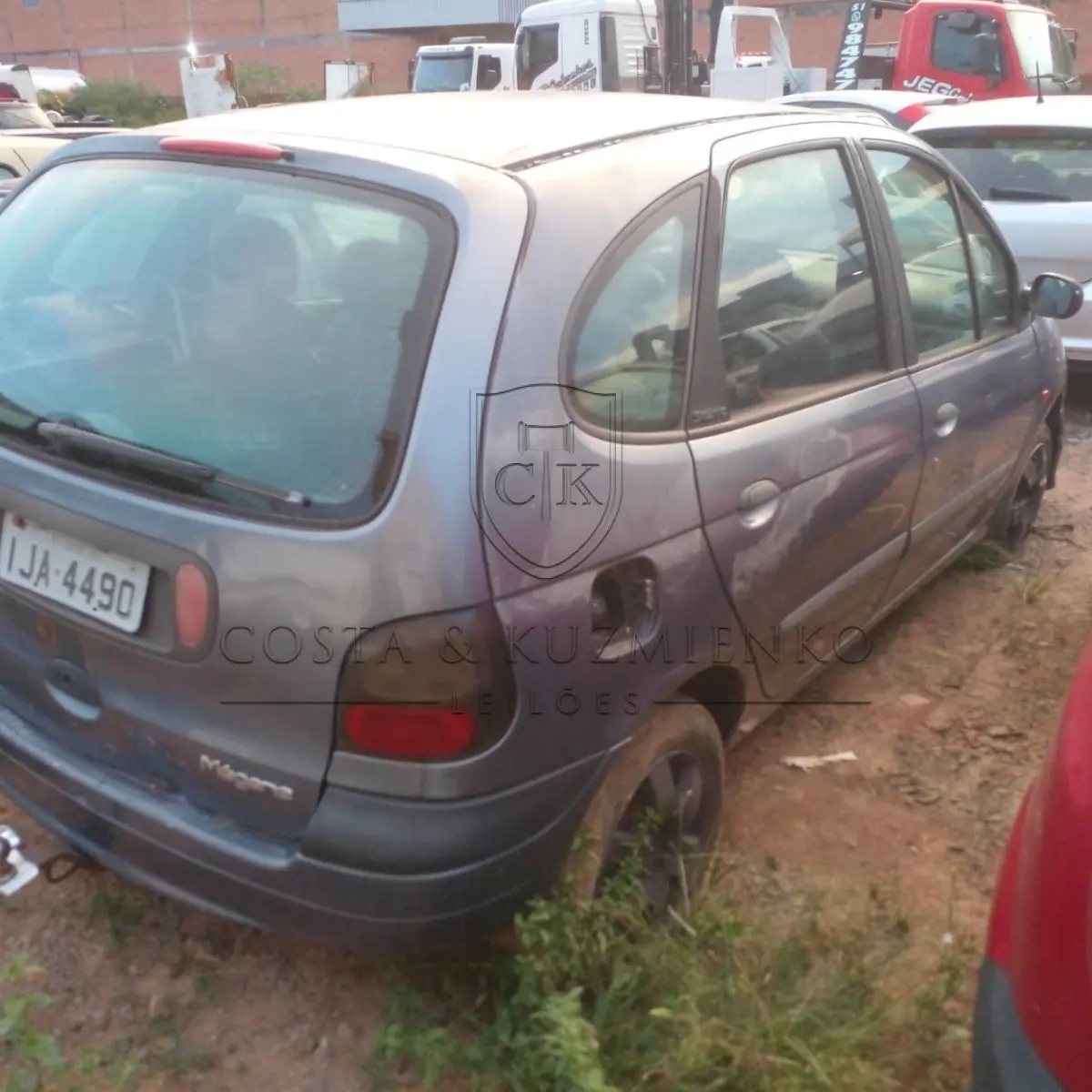 LOTE 0185