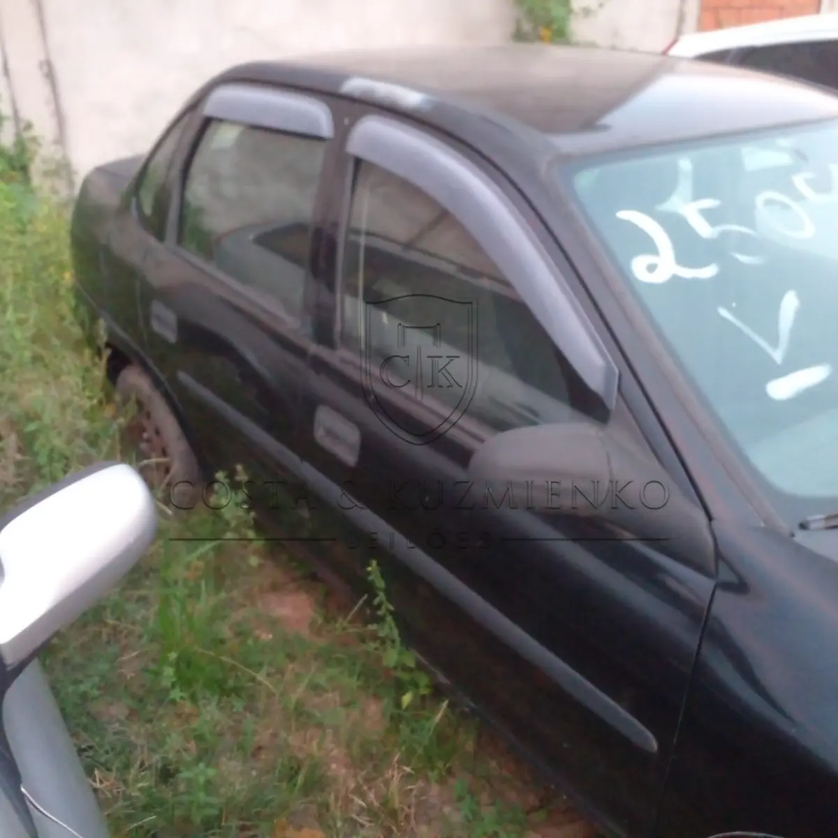 LOTE 0233