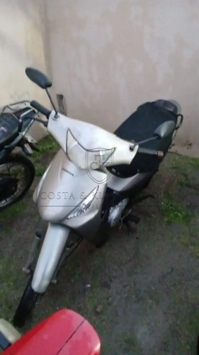 LOTE 0057