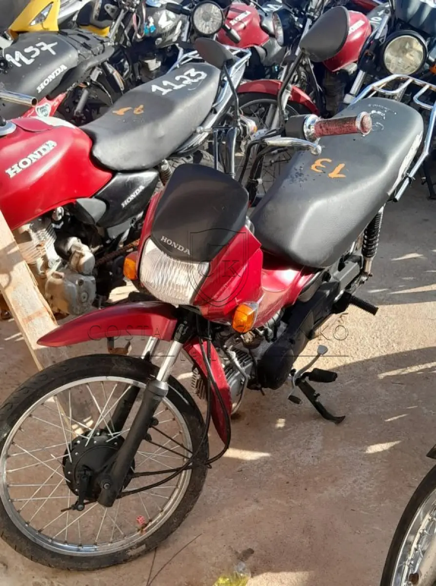 LOTE 0013