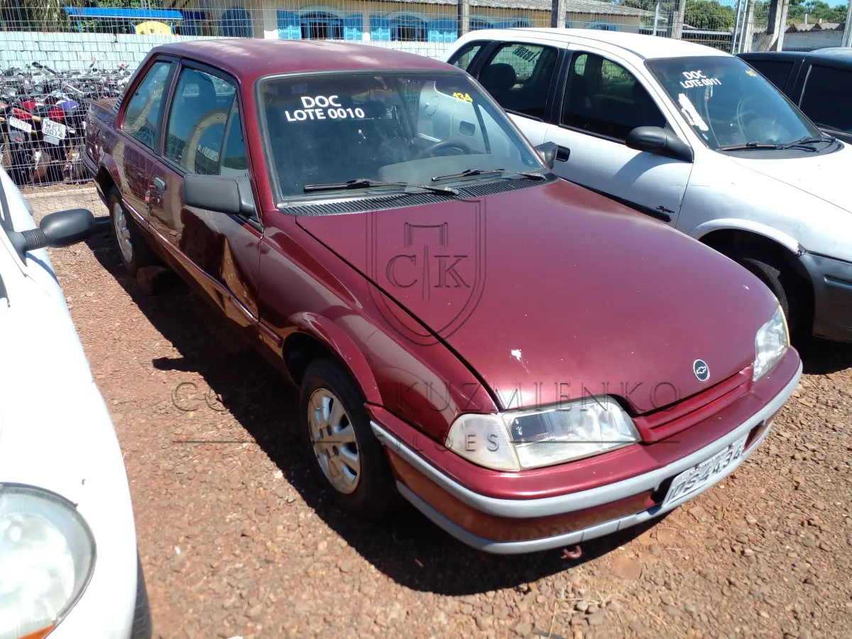 LOTE 0010