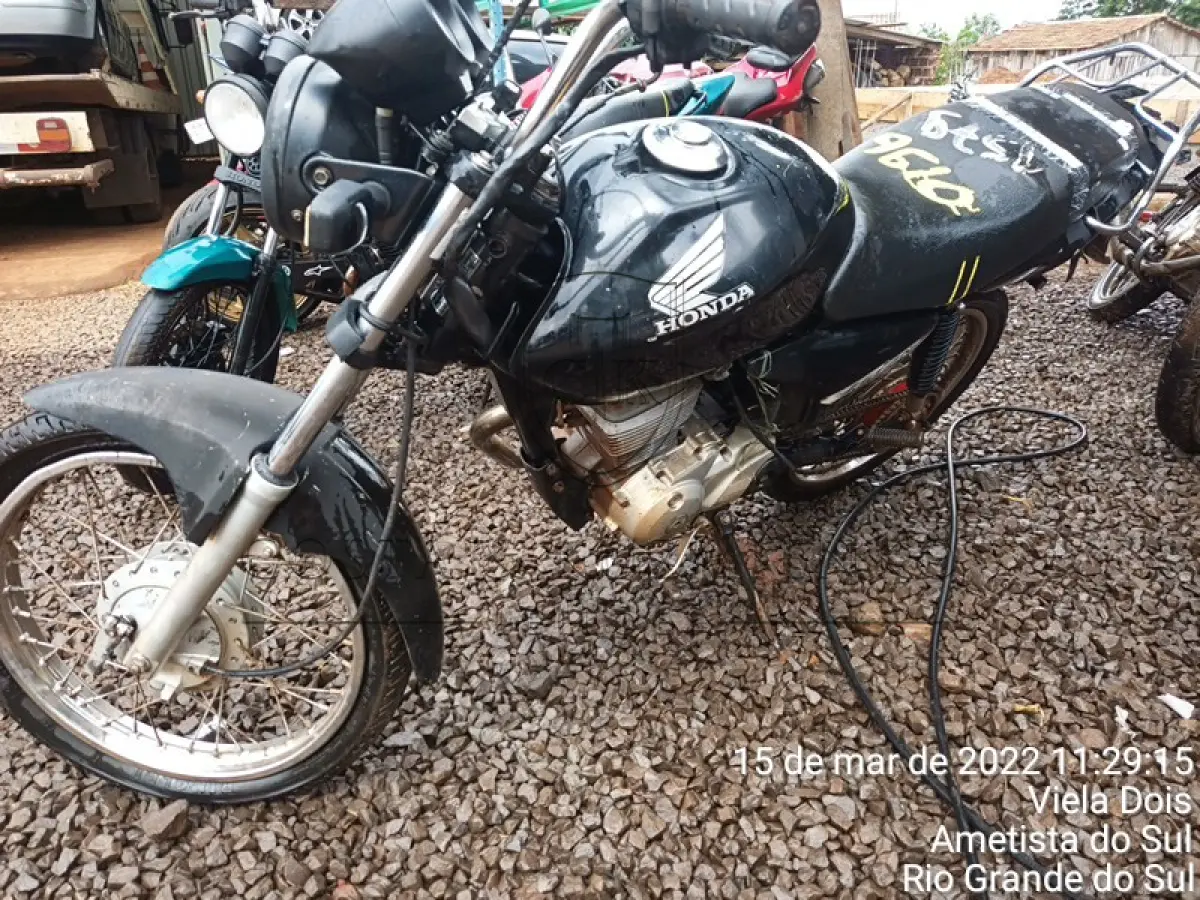 LOTE 0196